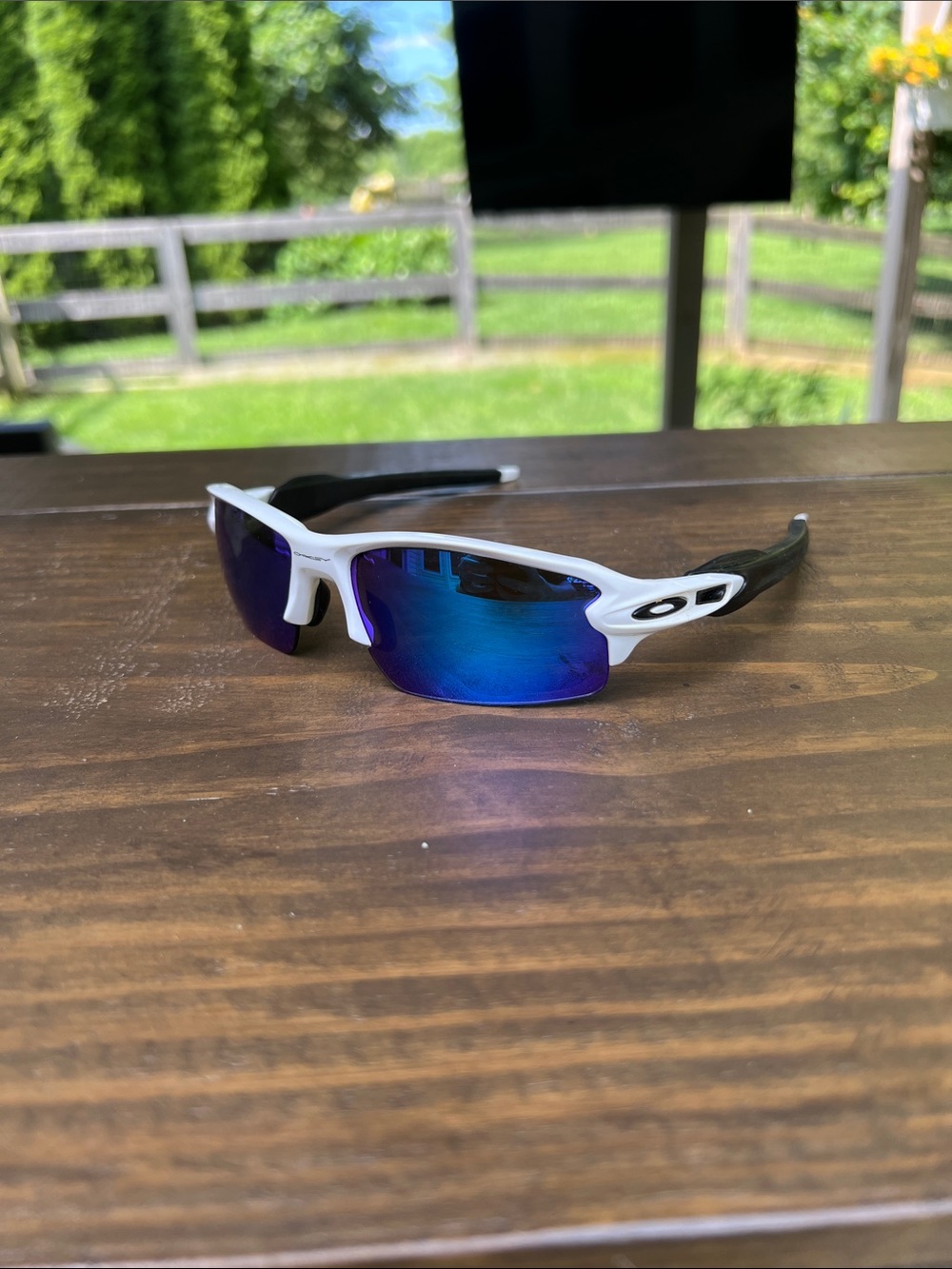 Oakley Flak Jacket Sunglasses with Blue Mirrored Lenses